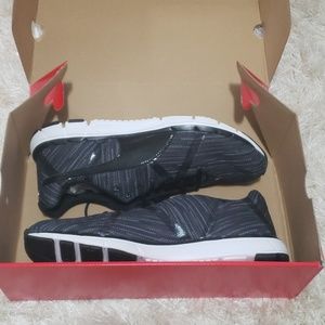 Puma Ignite Running - evoKNIT Black & Light Grey Jeather Knit Weave - 11.5